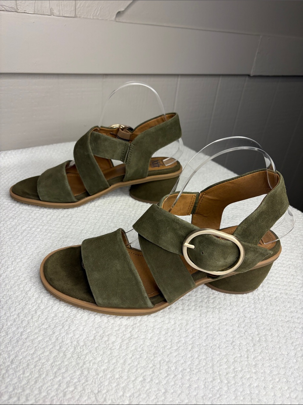 Söfft Coryn Olive Green Suede Block Heel Strappy Sandals Buckle Size 8.5M Boho - Picture 11 of 12